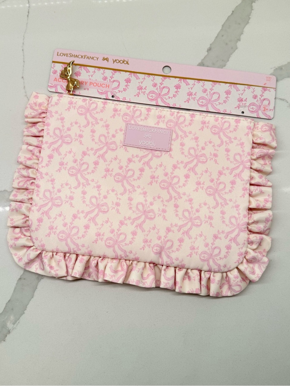 🤍 LoveShackFancy x Target - Flat Zip Pencil Case with Ruffles - Chantilly